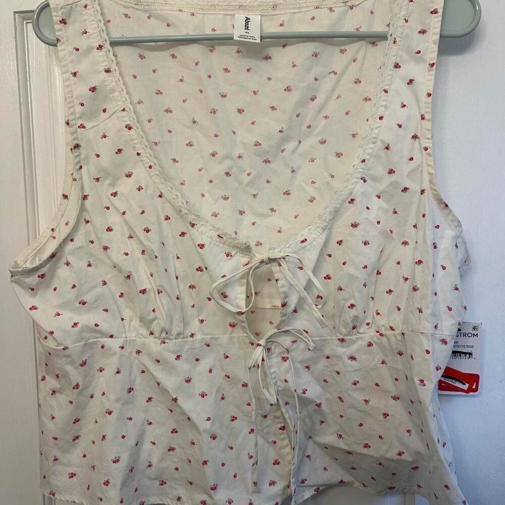 Abound Women's White and Cream Blouse